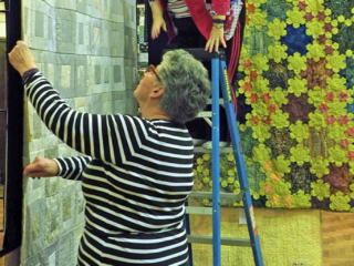 Shirley and Ros setting up
